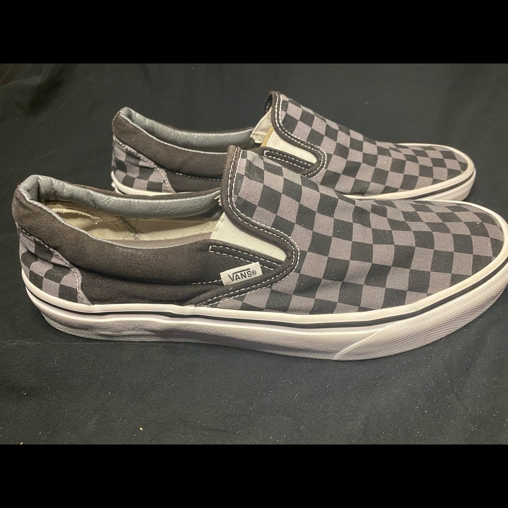 Checkered Slip on Vans size 10.5